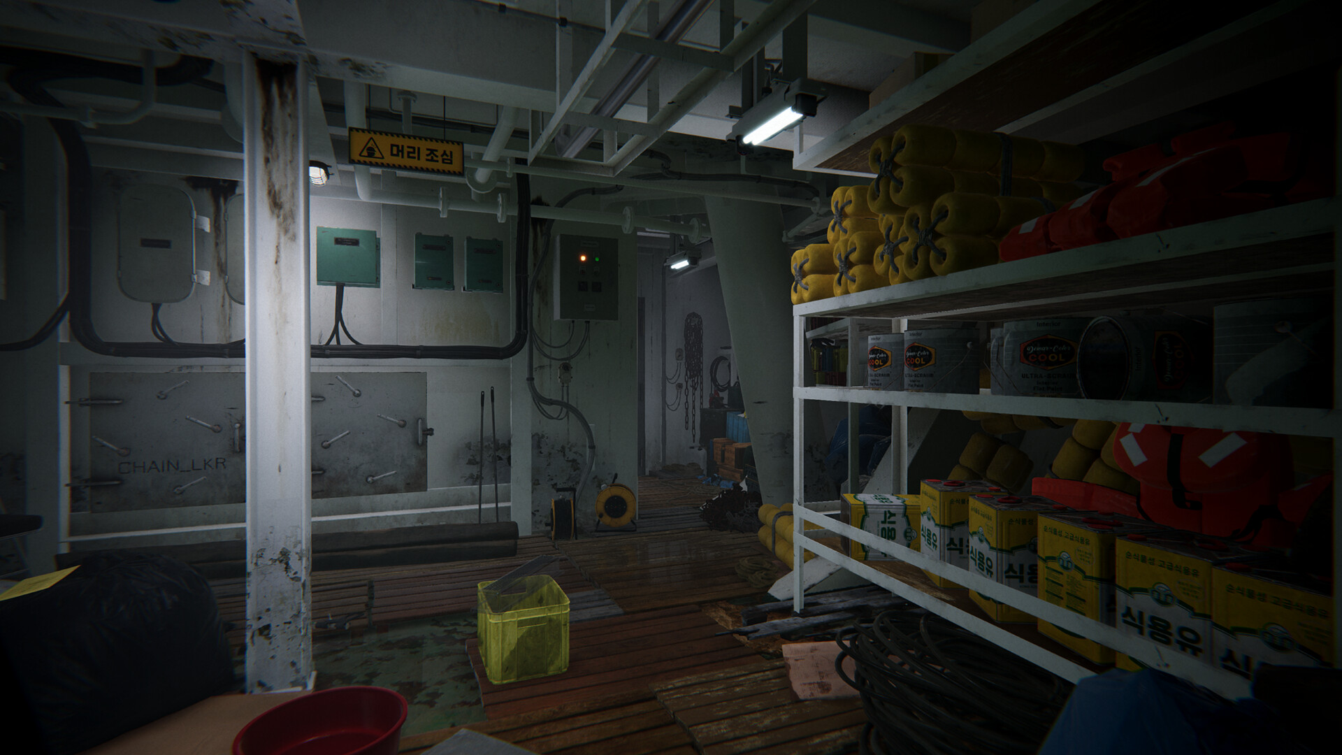 Interior of a derelict ship showcasing survival horror elements in Senara: The Sacrament